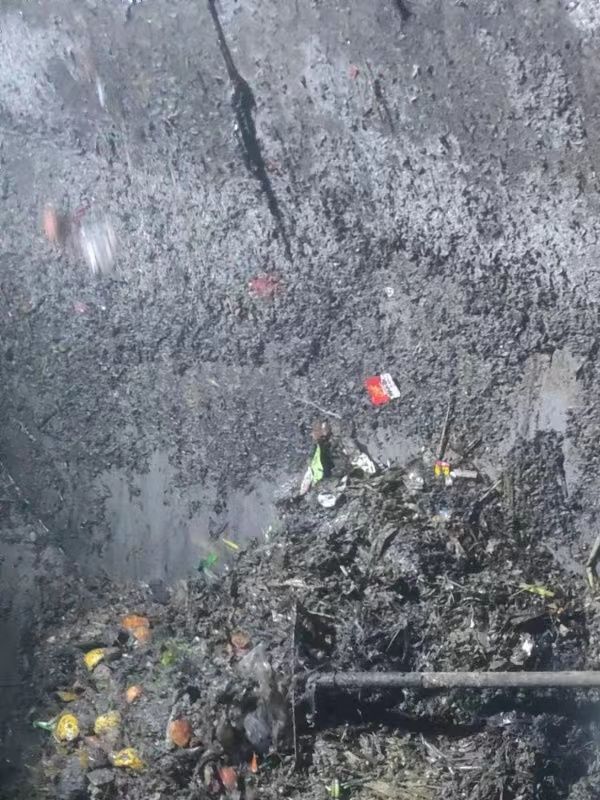 萨嘎污水池清理